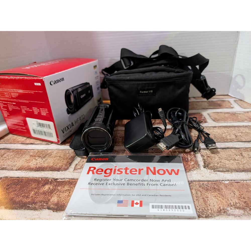 Canon VIXIA HF R72 Camcorder Bundle Bag Charger Mic WiFi 32GB Tested Works